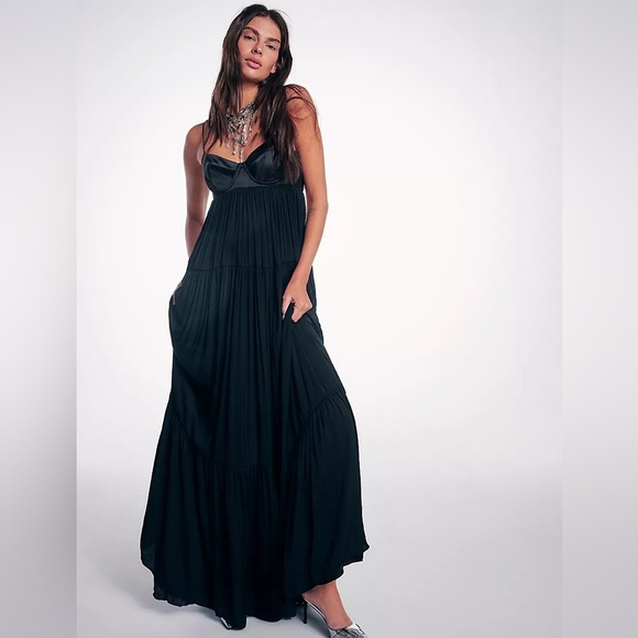 Free People Dresses & Skirts - Free People Freya Maxi Dress Black M